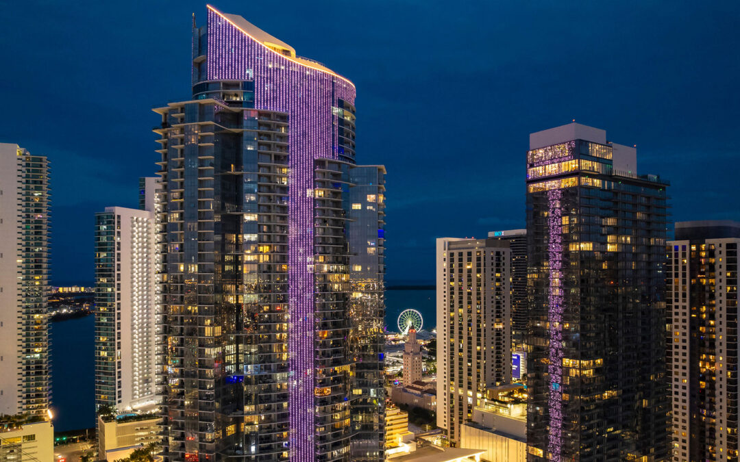 Paramount Towers at Miami Worldcenter